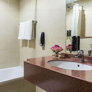 Suite à 2 Chambres à Coucher